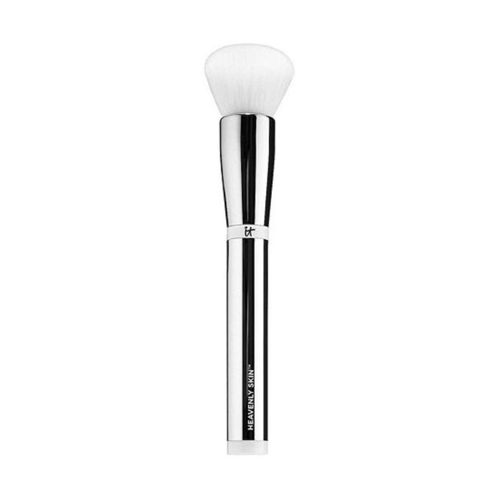 It cosmetics heavenly skin CC skin perfecting brush - Picture 5 of 6